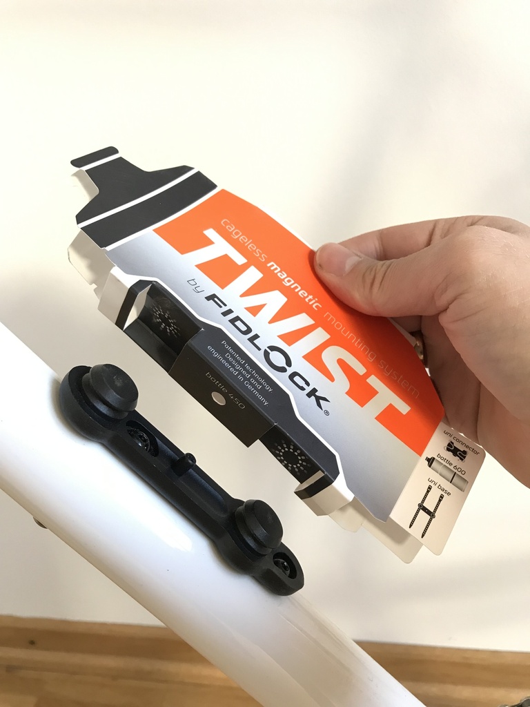 TWIST POS magnet flyer | Sales Box S